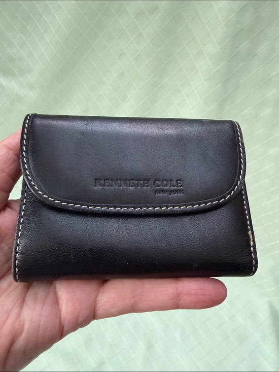 Kenneth Cole | Bags | New Vintage Kenneth Cole Black Leather Fold ...